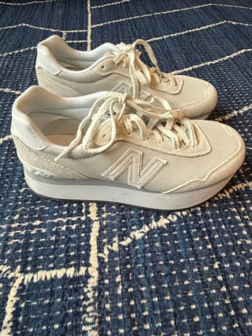 New Balance 515H Classics Women's Sneakers - Size 7